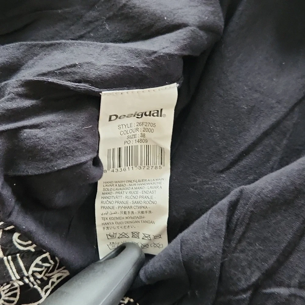 Desigual Bubble Skirt, Ladies 38, NWOT,  Drawstring Elastic waist goregous print - Picture 8 of 10